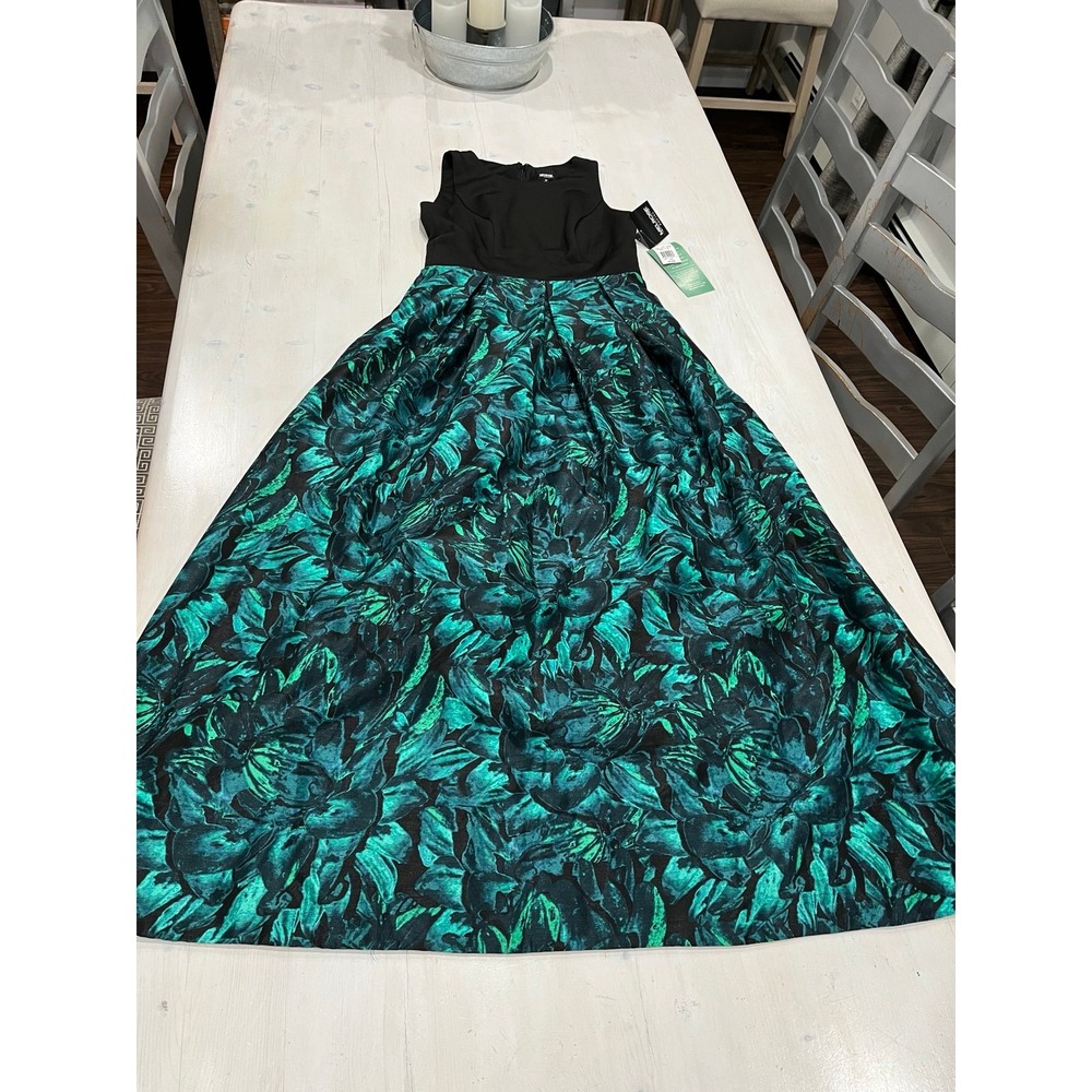Melrose Social Green Black Leaf Pattern Gown Dress SBXQAYJ Size 10 NEW